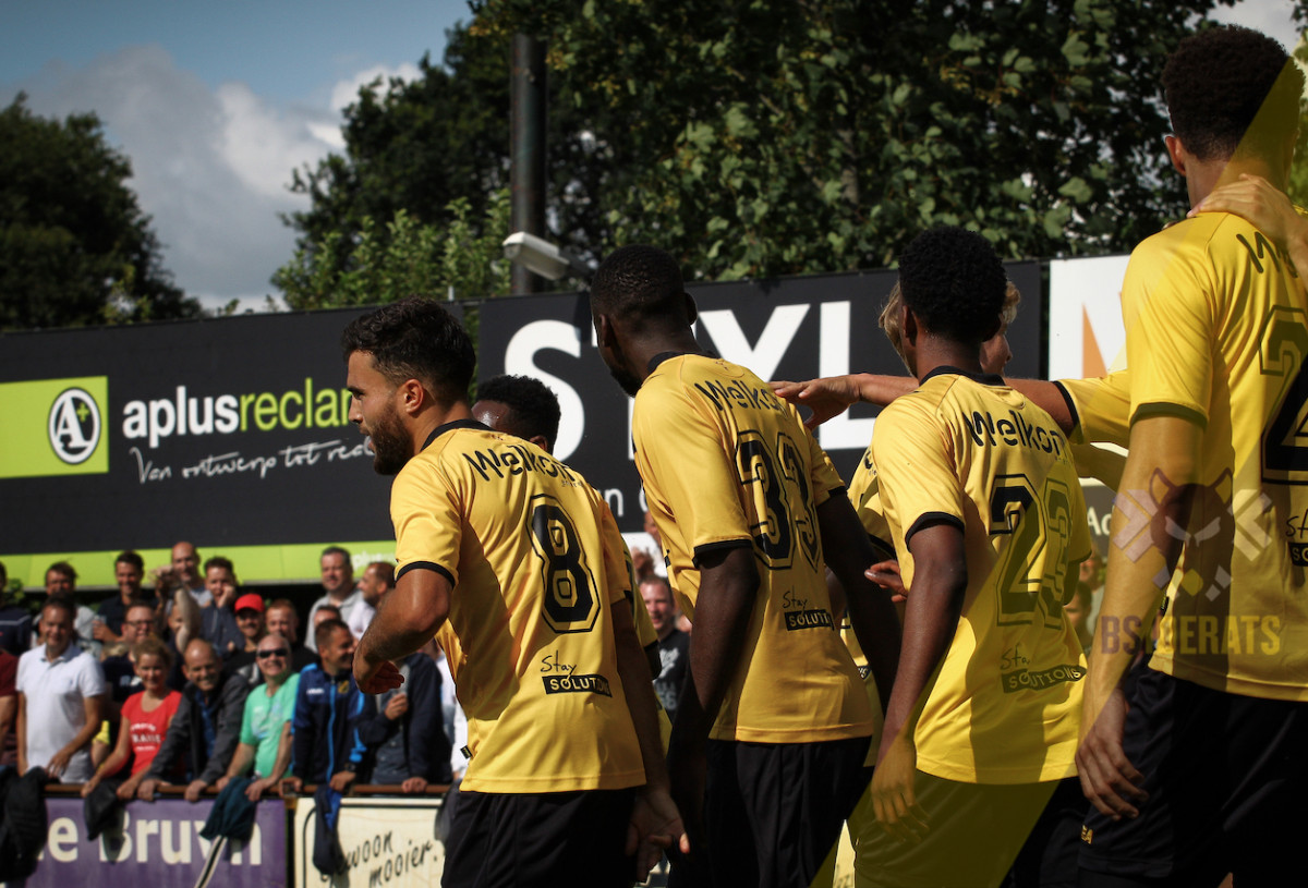 nac kortrijk [2 1] [80 van 92]